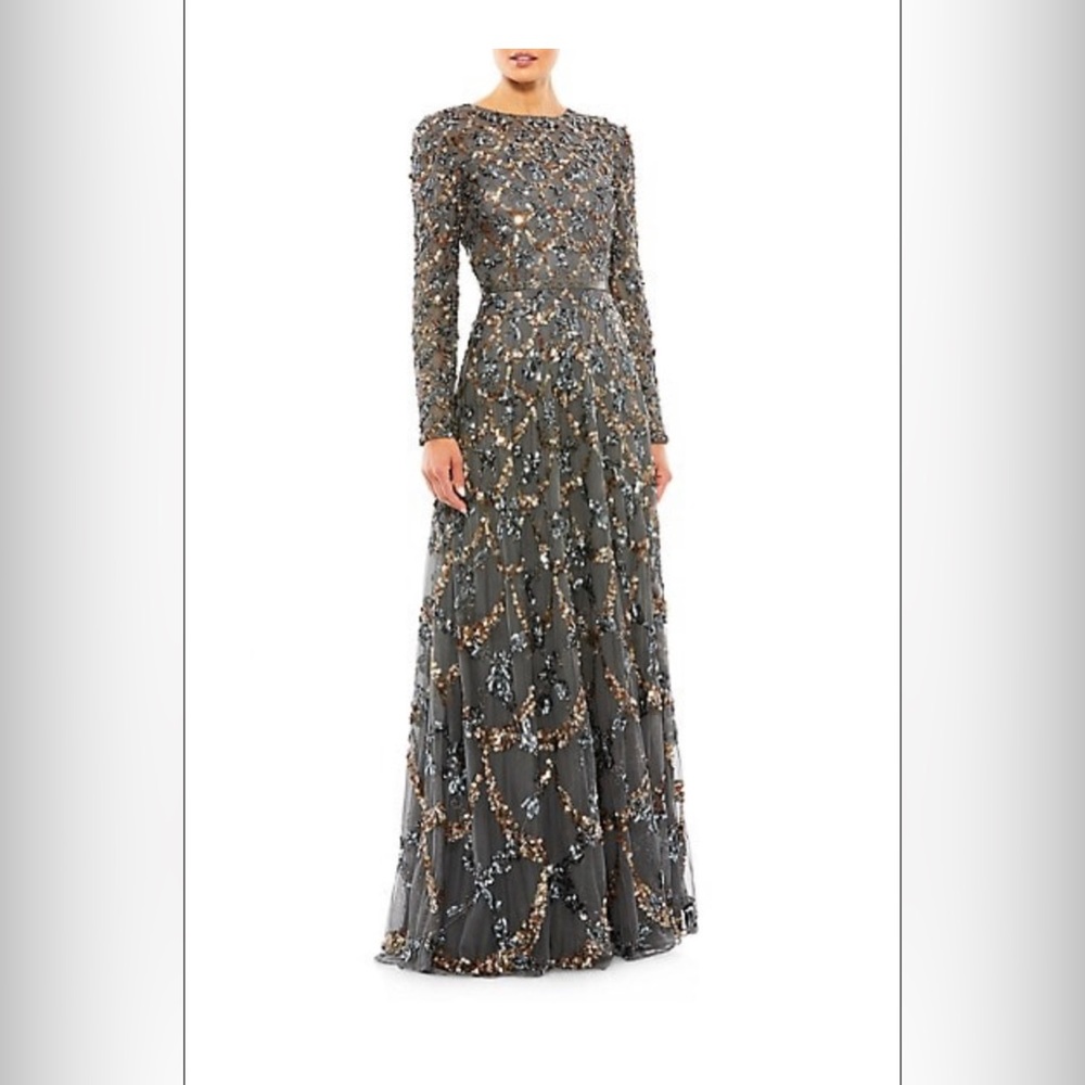 Mac Duggal
Bead & Sequin-Embellished A-Line Gown